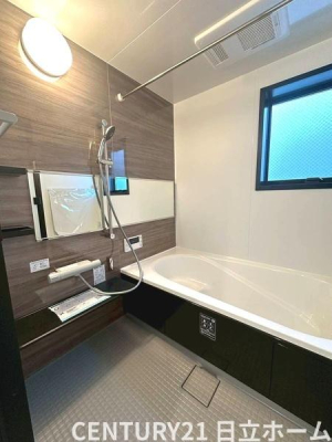 �_�ސ쌧���q�s��D4���ڂ̐V�z��ˌ��Ă̗���