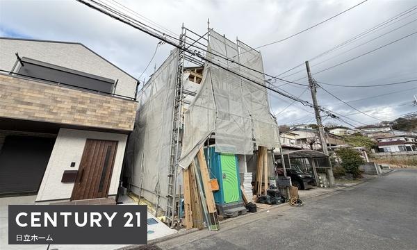 �_�ސ쌧���l�s�����Z�Y3���ڂ̐V�z��ˌ��Ă̑O�ʓ��H�܂ތ��n�ʐ^