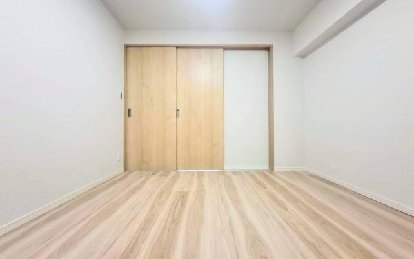 �_�ސ쌧���s����l�J�㒬�̒��Ã}���V�����̗m��