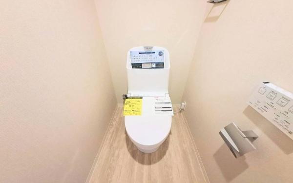 �_�ސ쌧���s����l�J�㒬�̒��Ã}���V�����̃g�C��