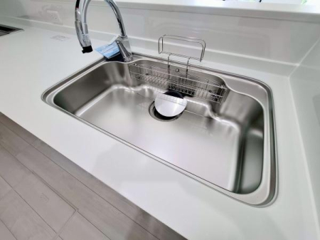 �_�ސ쌧���q�s��K��5���ڂ̐V�z��ˌ��ẴL�b�`��