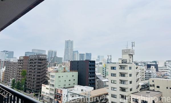 �_�ސ쌧���l�s����˕��{���̒��Ã}���V�����̏Z�˂���̒��]�ʐ^