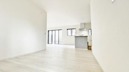 �_�ސ쌧���l�s���J�戢�v�a��2���ڂ̐V�z��ˌ��Ẵ��r���O