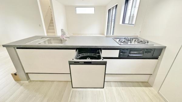 �_�ސ쌧���l�s���J�戢�v�a��2���ڂ̐V�z��ˌ��ẴL�b�`��