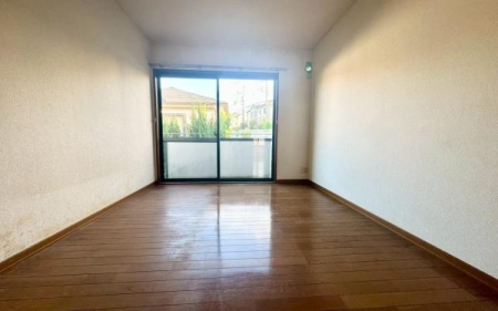 �_�ސ쌧���s�{�O�搼���3���ڂ̒��È�ˌ��Ă̐Q��