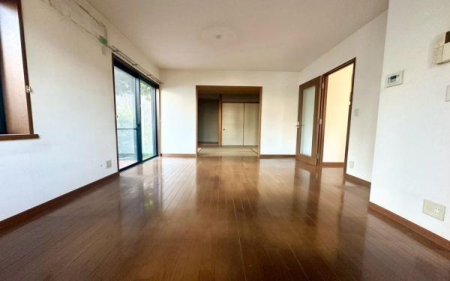 �_�ސ쌧���s�{�O�搼���3���ڂ̒��È�ˌ��Ẵ��r���O