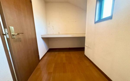 �_�ސ쌧���s�{�O�搼���3���ڂ̒��È�ˌ��Ă̎q������