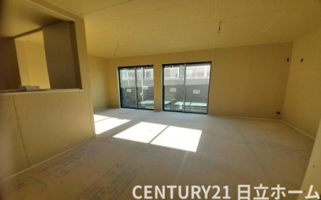 �_�ސ쌧���l�s�ߌ��擌����3���ڂ̐V�z��ˌ��Ẵ��r���O