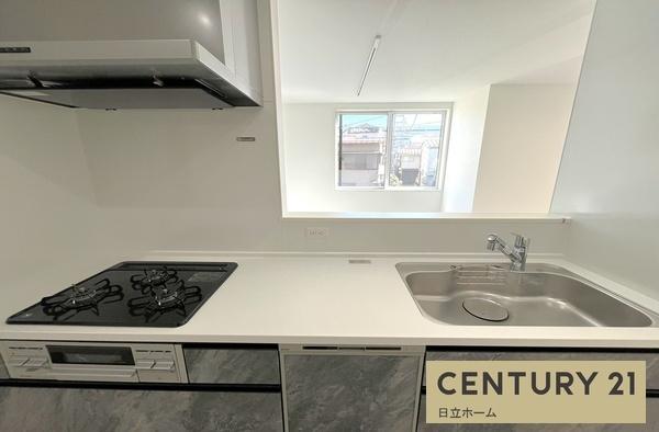 �_�ސ쌧���l�s�ߌ��搶��4���ڂ̐V�z��ˌ��ẴL�b�`��