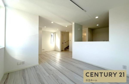 �_�ސ쌧���l�s�ߌ��搶��4���ڂ̐V�z��ˌ��Ẵ��r���O