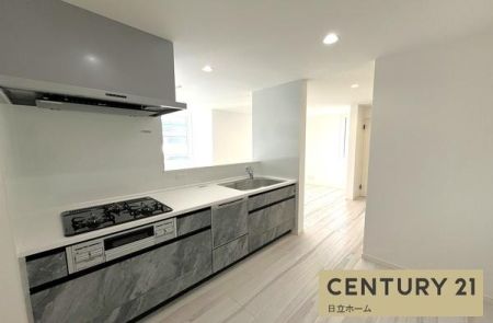 �_�ސ쌧���l�s�ߌ��搶��4���ڂ̐V�z��ˌ��ẴL�b�`��