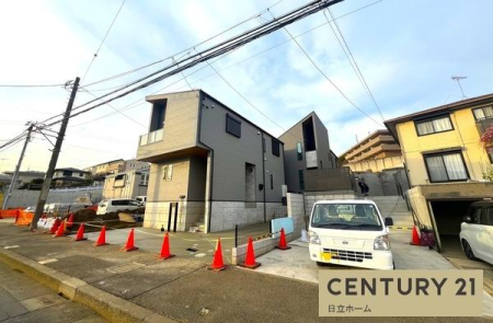 �_�ސ쌧���l�s�_�ސ�搛�c���̐V�z��ˌ��Ă̑O�ʓ��H�܂ތ��n�ʐ^