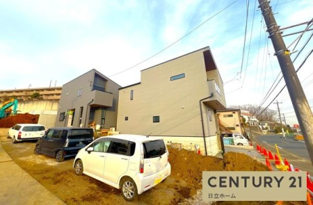 �_�ސ쌧���l�s�_�ސ�搛�c���̐V�z��ˌ��Ă̑O�ʓ��H�܂ތ��n�ʐ^