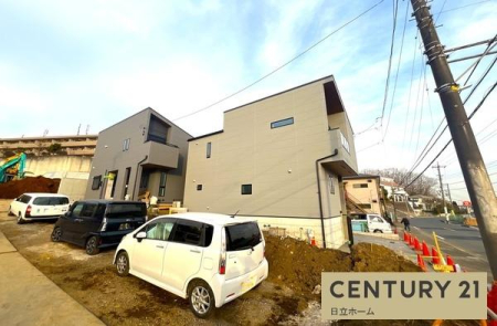 �_�ސ쌧���l�s�_�ސ�搛�c���̐V�z��ˌ��Ă̑O�ʓ��H�܂ތ��n�ʐ^