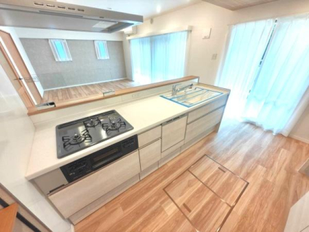 �_�ސ쌧���l�s�ۓy�P�J�敧�����̒��Ã}���V�����̃L�b�`��