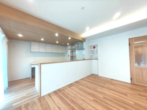 �_�ސ쌧���l�s�ۓy�P�J�敧�����̒��Ã}���V�����̃L�b�`��