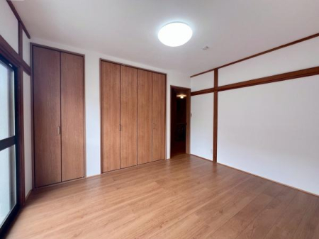 �_�ސ쌧���l�s�h������̒��È�ˌ��Ă̎q������