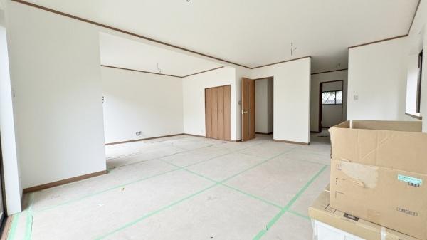 �_�ސ쌧���l�s����㔒��2���ڂ̒��È�ˌ��Ẵ��r���O