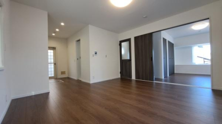 �_�ސ쌧���l�s��攒�S��3���ڂ̒��È�ˌ��Ẵ��r���O