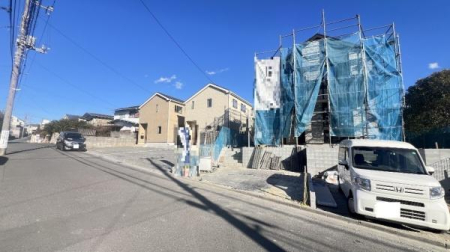 �_�ސ쌧���l�s��q��m����1���ڂ̐V�z��ˌ��Ă̂��̑����n