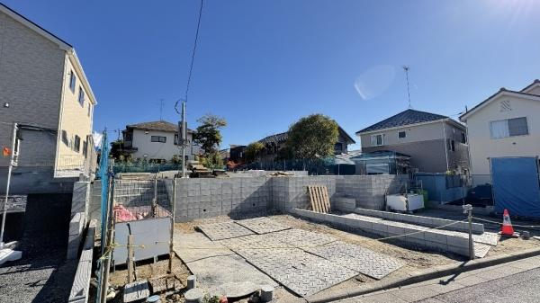 �_�ސ쌧���l�s��q��m����1���ڂ̐V�z��ˌ��Ă̂��̑����n