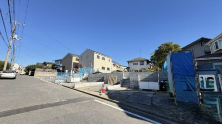 �_�ސ쌧���l�s��q��m����1���ڂ̐V�z��ˌ��Ă̂��̑����n