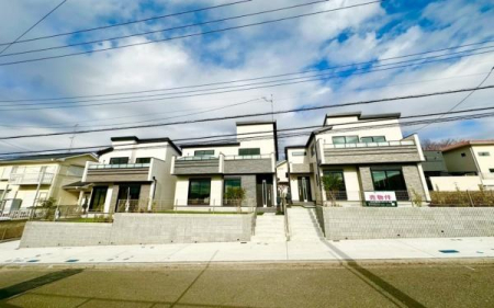 �_�ސ쌧���l�s�t��`�c��3���ڂ̐V�z��ˌ��Ă̌��n�O�ώʐ^