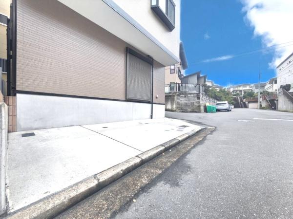 �_�ސ쌧���l�s�h��{����3���ڂ̒��È�ˌ��Ă̒��ԏ�