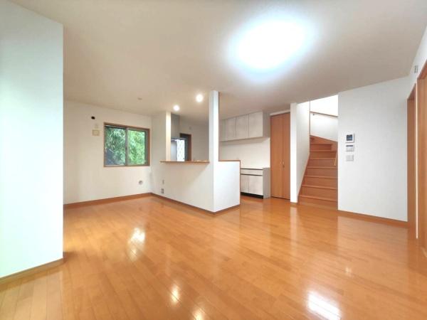 �_�ސ쌧���l�s�h�撷�����̒��È�ˌ��Ẵ��r���O