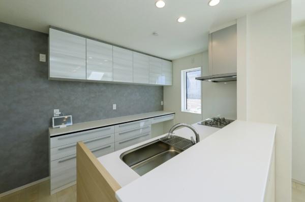 �_�ސ쌧���l�s�t�擡���u1���ڂ̒��È�ˌ��ẴL�b�`��