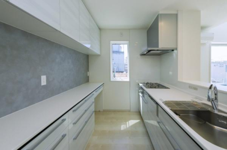 �_�ސ쌧���l�s�t�擡���u1���ڂ̒��È�ˌ��ẴL�b�`��