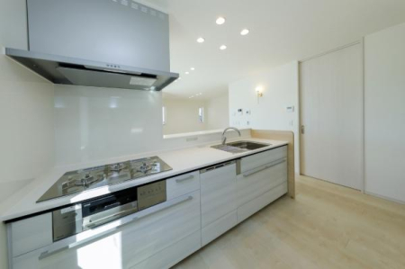 �_�ސ쌧���l�s�t�擡���u1���ڂ̒��È�ˌ��ẴL�b�`��