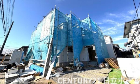 �_�ސ쌧���l�s�t�抛�u�c���̐V�z��ˌ��Ă̑O�ʓ��H�܂ތ��n�ʐ^