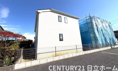 �_�ސ쌧���l�s�t�抛�u�c���̐V�z��ˌ��Ă̑O�ʓ��H�܂ތ��n�ʐ^