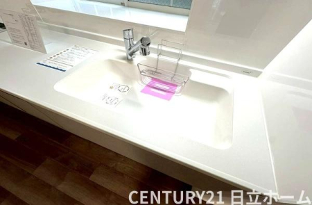 �_�ސ쌧���l�s�ۓy�P�J���Ց�̒��È�ˌ��ẴL�b�`��