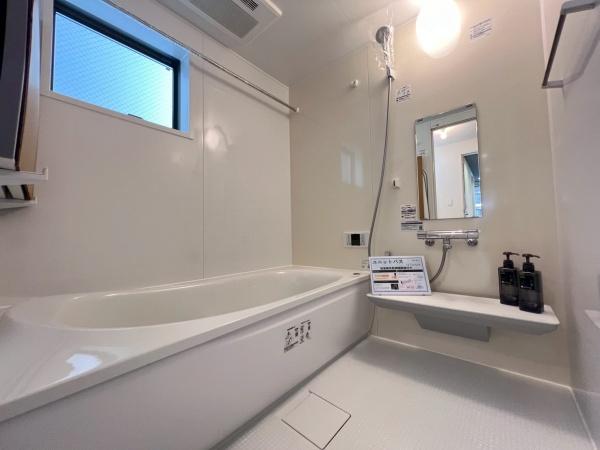 �_�ސ쌧���s�K�揬������4���ڂ̐V�z��ˌ��Ă̗���