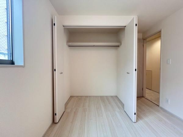 �_�ސ쌧���s�K�揬������4���ڂ̐V�z��ˌ��Ă̎��[