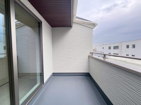 �_�ސ쌧���s�K�揬������4���ڂ̐V�z��ˌ��Ẵo���R�j�[