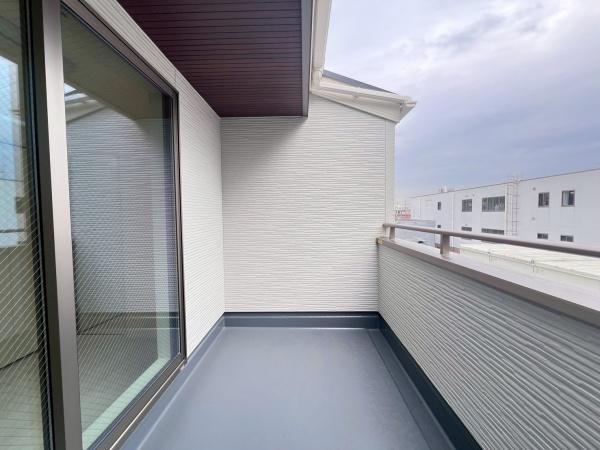 �_�ސ쌧���s�K�揬������4���ڂ̐V�z��ˌ��Ẵo���R�j�[