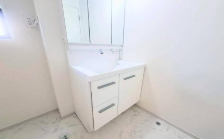 �_�ސ쌧���l�s���剪3���ڂ̐V�z��ˌ��Ă̐��ʑ�E���ʏ�