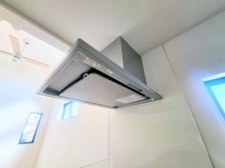 �_�ސ쌧���l�s���剪3���ڂ̐V�z��ˌ��ẴL�b�`��