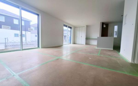 �_�ސ쌧���l�s���J����1���ڂ̐V�z��ˌ��Ẵ��r���O