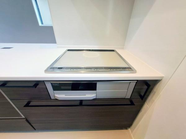 �_�ސ쌧���l�s���J����1���ڂ̐V�z��ˌ��ẴL�b�`��