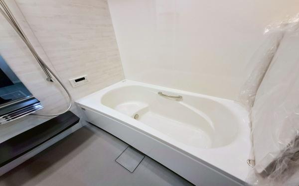 �_�ސ쌧���l�s���J����1���ڂ̐V�z��ˌ��Ă̗���