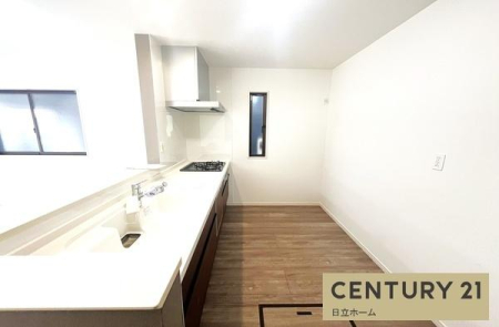 �_�ސ쌧���l�s���擌��]���u�̐V�z��ˌ��ẴL�b�`��