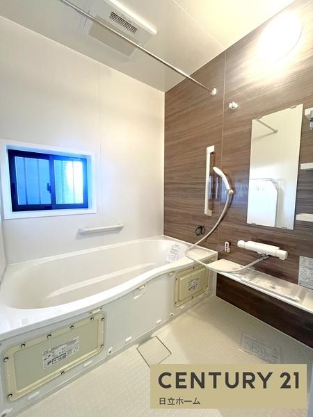 �_�ސ쌧���l�s���擌��]���u�̐V�z��ˌ��Ă̗���