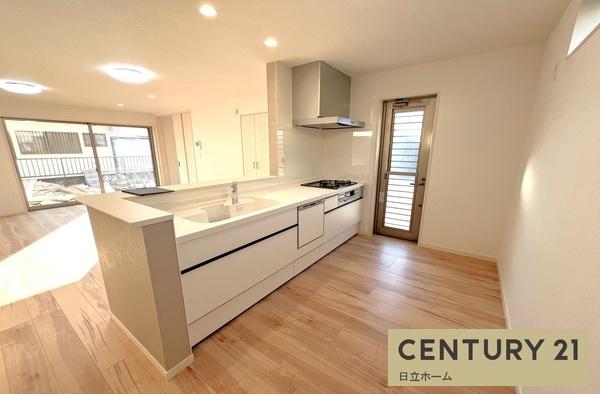 �_�ސ쌧���l�s�˒ˋ�앑��1���ڂ̐V�z��ˌ��ẴL�b�`��