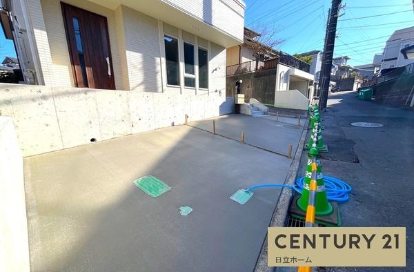 �_�ސ쌧���l�s��攒�S��1���ڂ̐V�z��ˌ��Ă̒��ԏ�