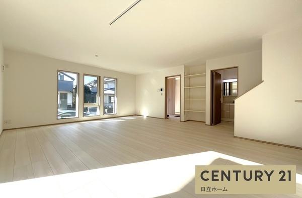 �_�ސ쌧���l�s��攒�S��1���ڂ̐V�z��ˌ��Ẵ��r���O