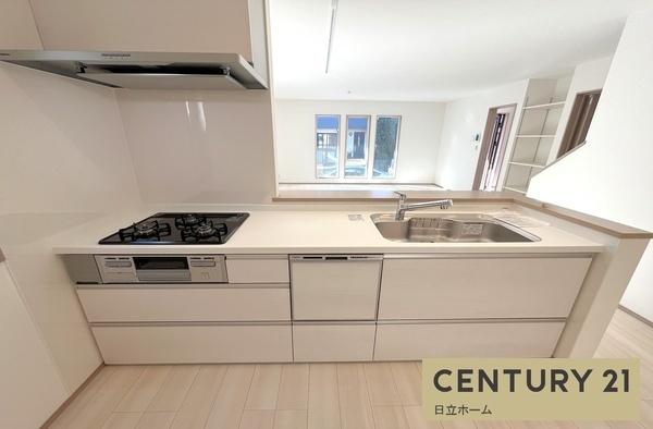 �_�ސ쌧���l�s��攒�S��1���ڂ̐V�z��ˌ��ẴL�b�`��